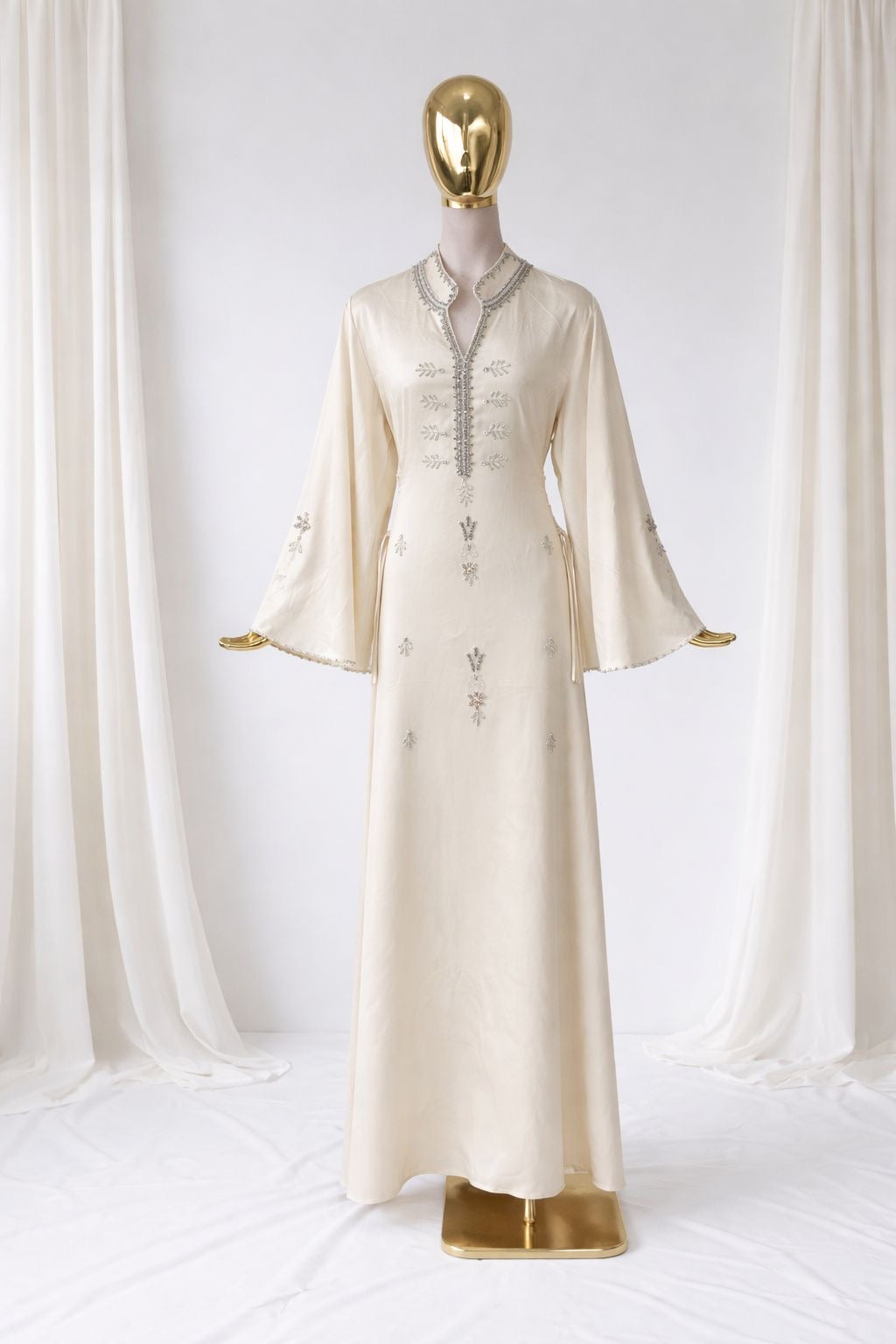 Heirloom Tie Waist Abaya