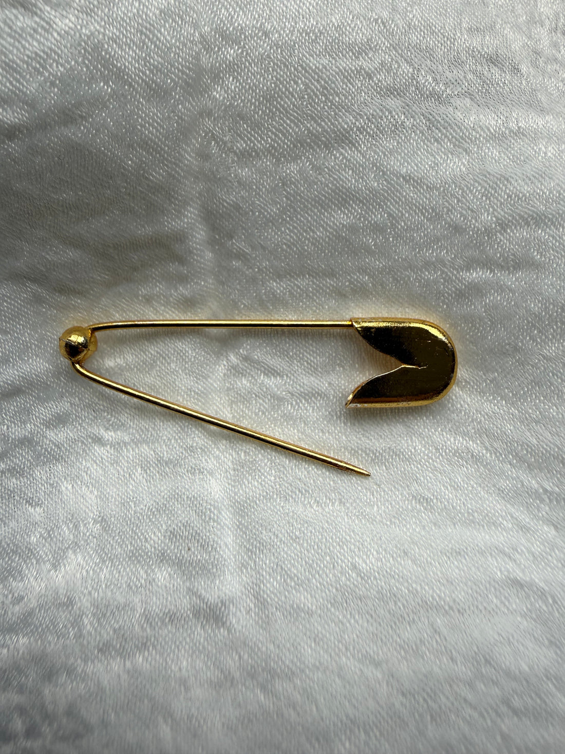 No Snag Ball-End Hijab Safety Pins for Everyday Use 10pcs - Secure Clasp Closure, Smooth Tip, Gold & Silver Finishes, Lightweight & Durable