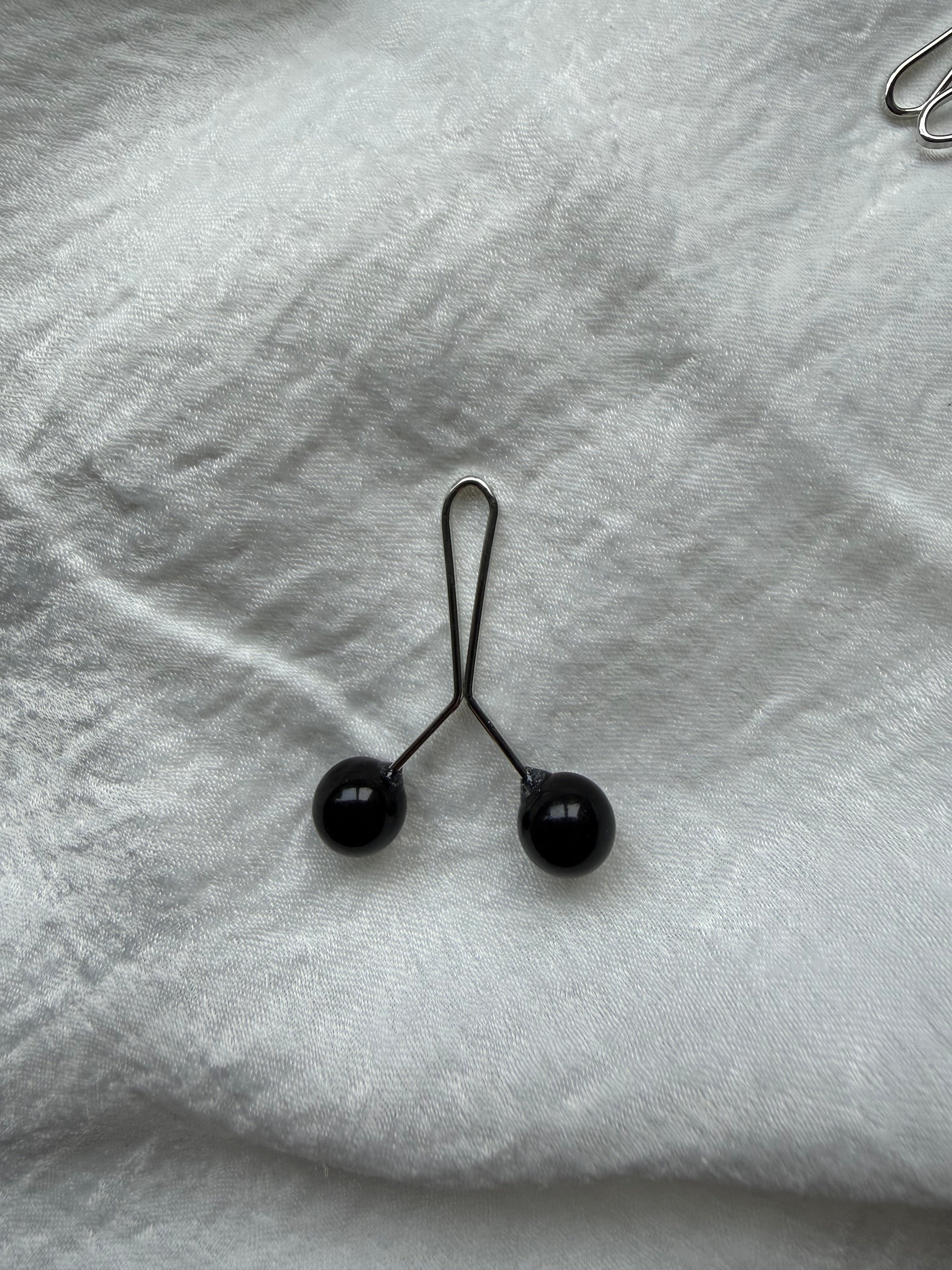 8 pcs black hijab grip pin clips strong and secure