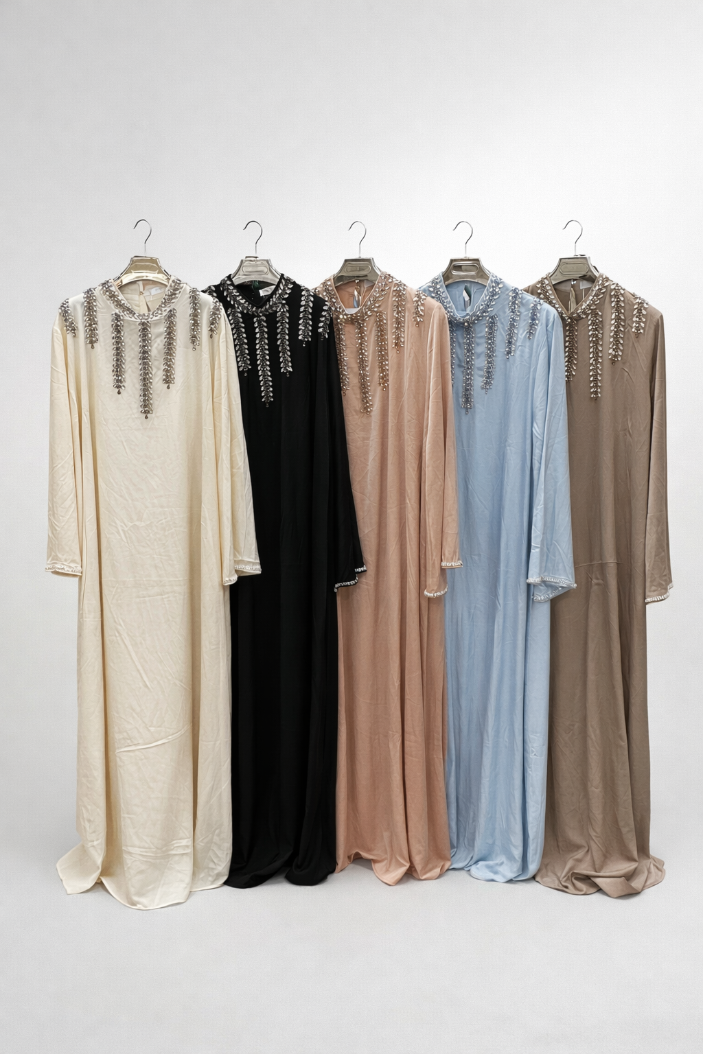 Luxe Rhinestone Neck Abaya
