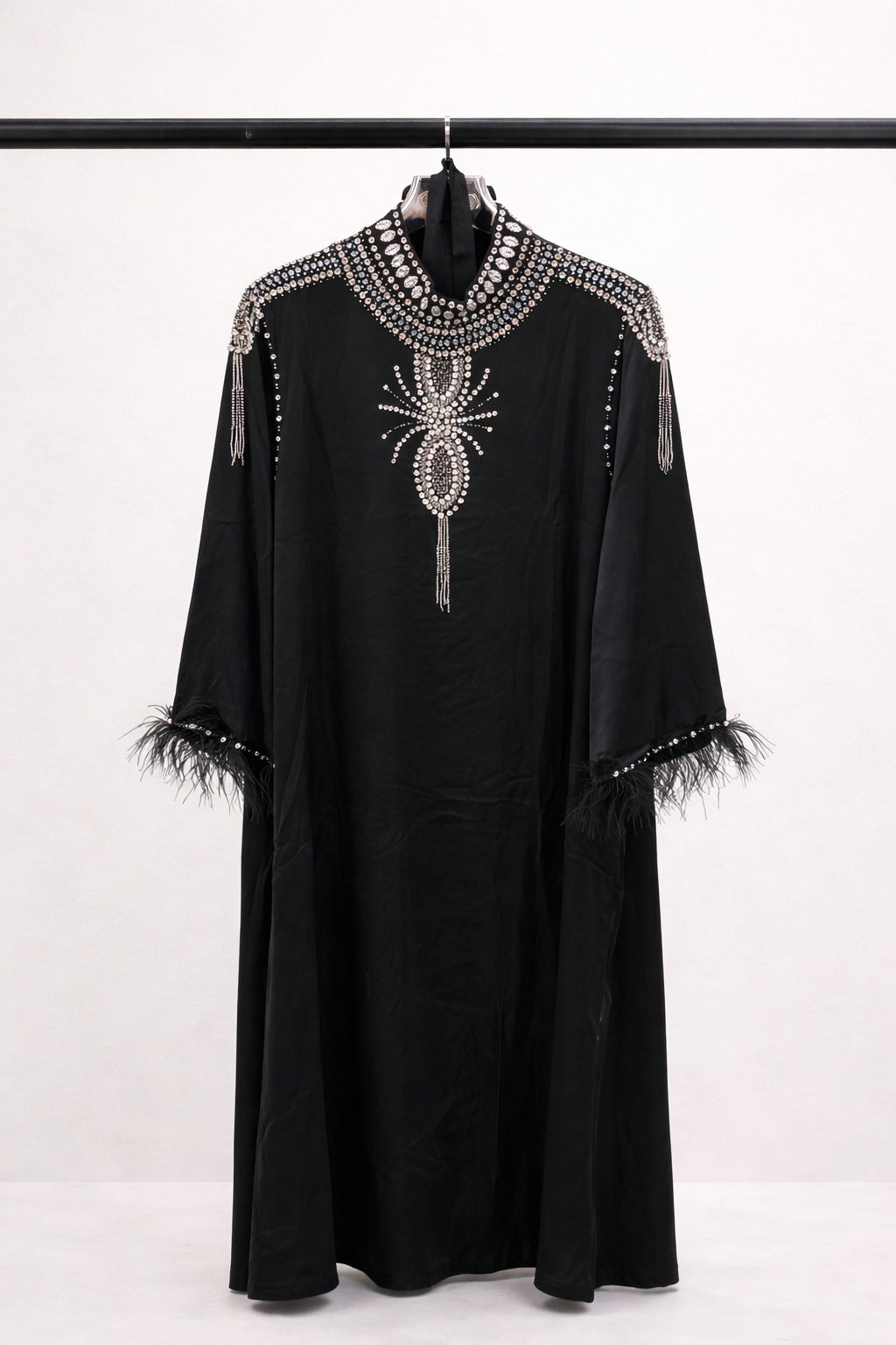 Imperial Crystal Collar Kaftan