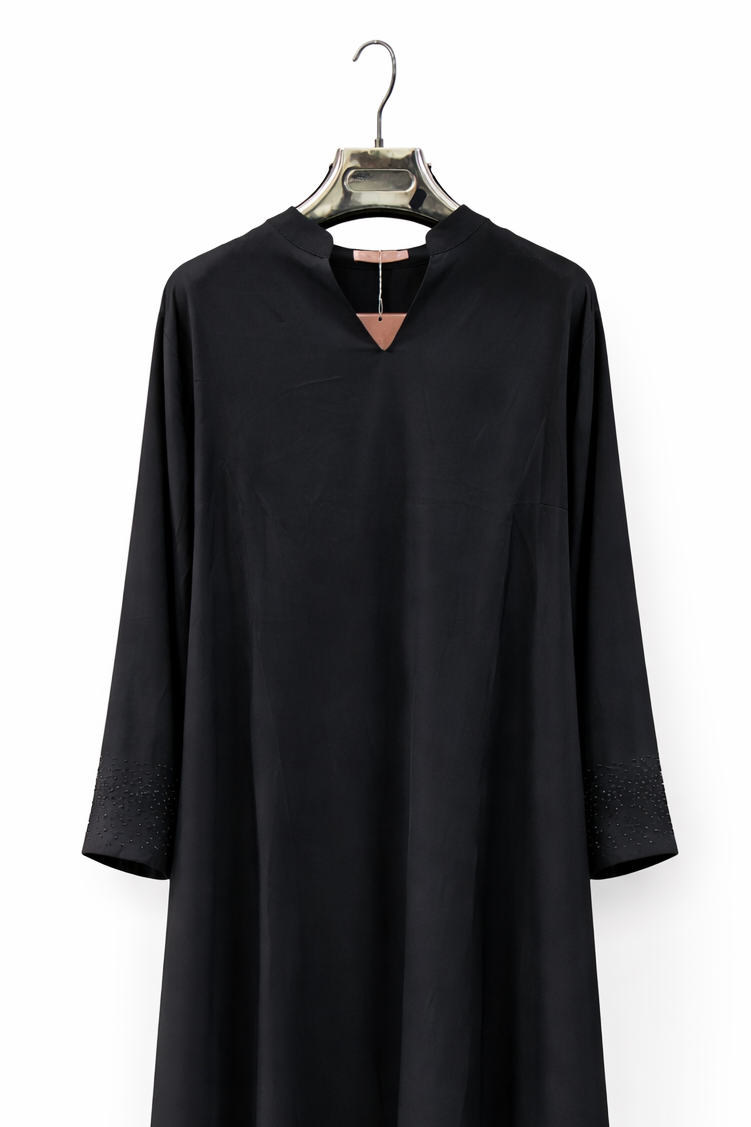 Minimal Beaded Cuff Abaya