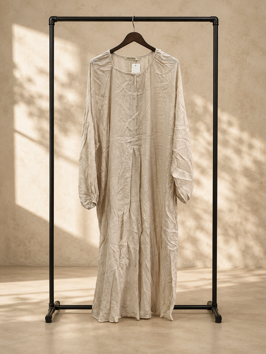 Relaxed Buttoned Maxi Dress