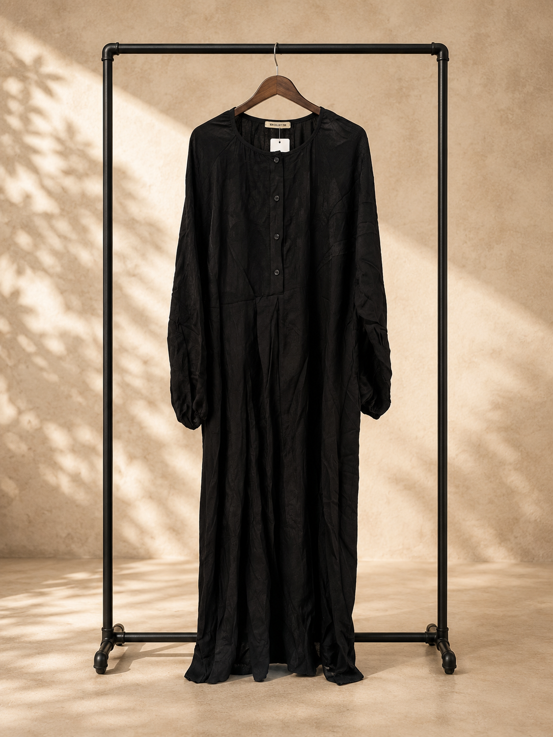 Relaxed Buttoned Maxi Dress