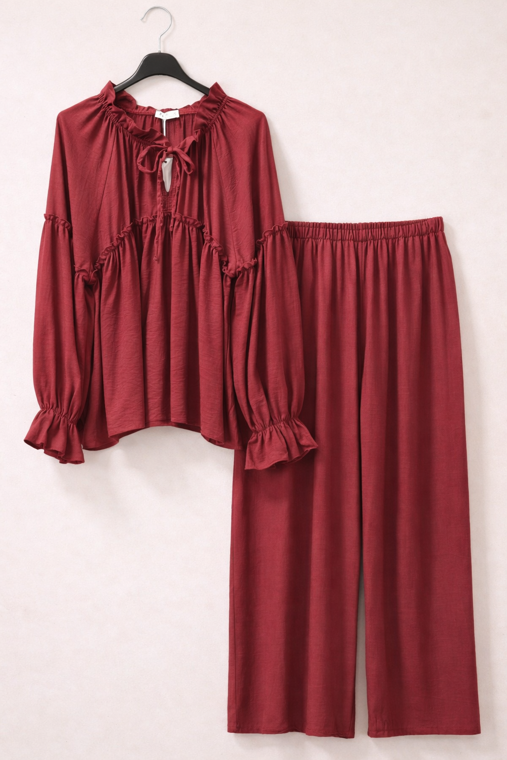 Simple ruffle detail coord two piece set