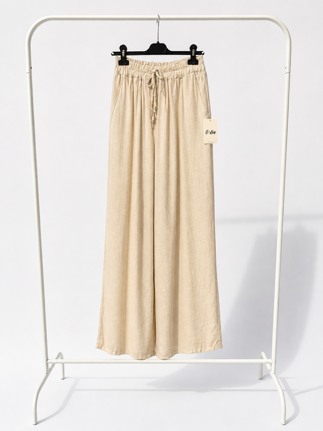Women's lightweight comfortabe wide leg trouser