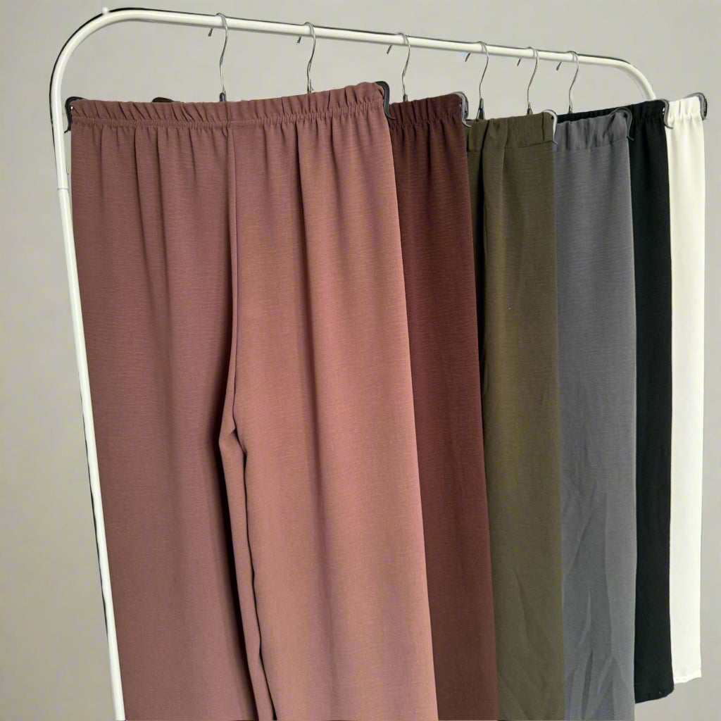 Daily essential straight leg trousers