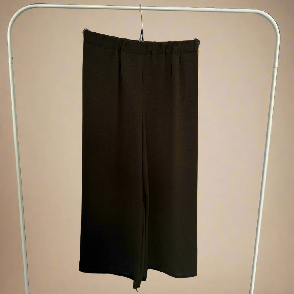 Daily essential straight leg trousers