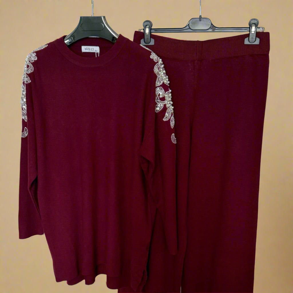 Embellished shoulder round neck jumper set